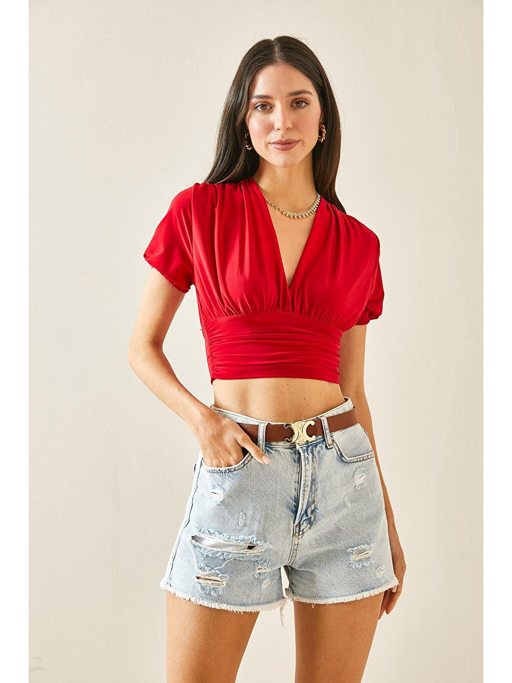 Kırmızı Kruvaze Yaka Dökümlü Crop Bluz 5YXK2-48472-04-1