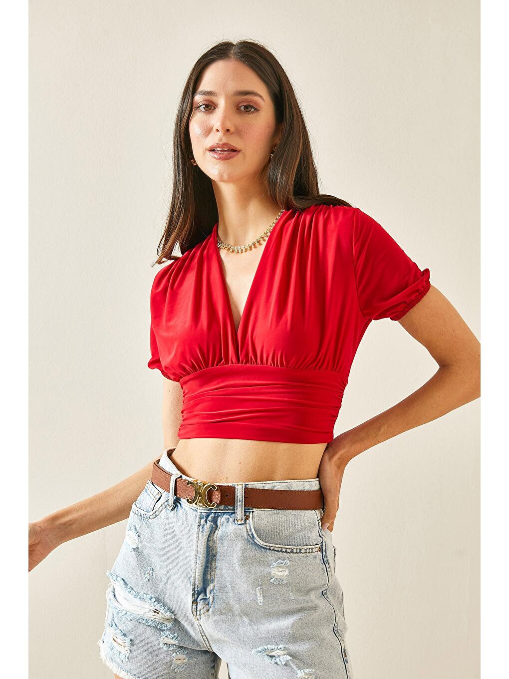 Kırmızı Kruvaze Yaka Dökümlü Crop Bluz 5YXK2-48472-04-2