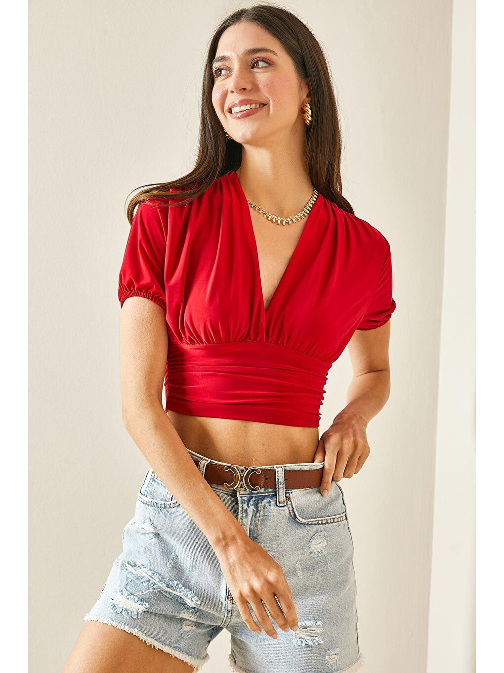 Kırmızı Kruvaze Yaka Dökümlü Crop Bluz 5YXK2-48472-04-3