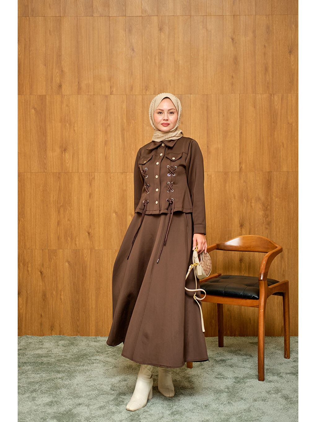 Kadın Menra Kuşgözü Detaylı Takım Kahverengi-4