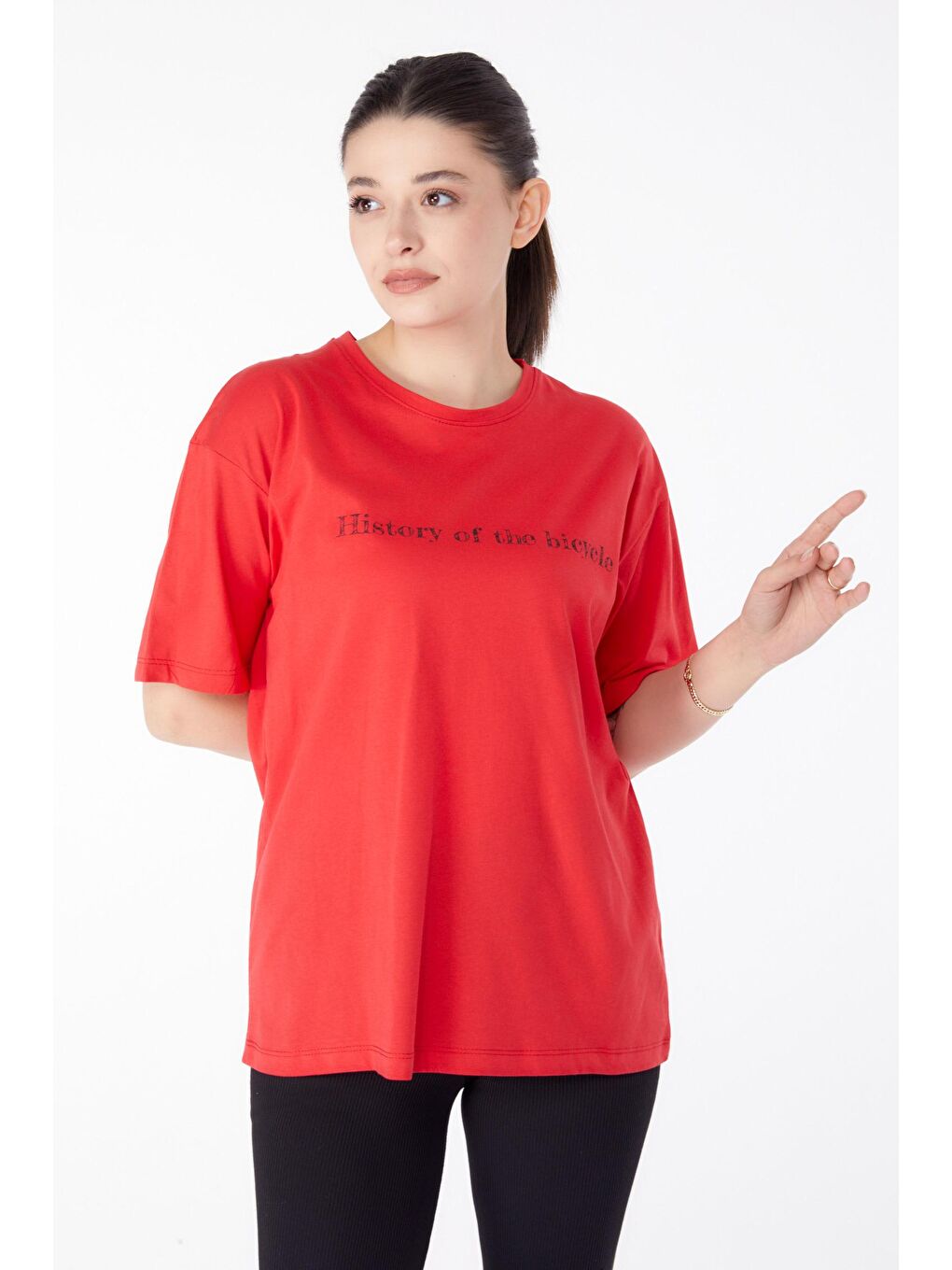 TOFİSA Kırmızı Düz Bisiklet Yaka Kadın Kırmızı Baskılı Kısa Kollu T-Shirt  - 25394