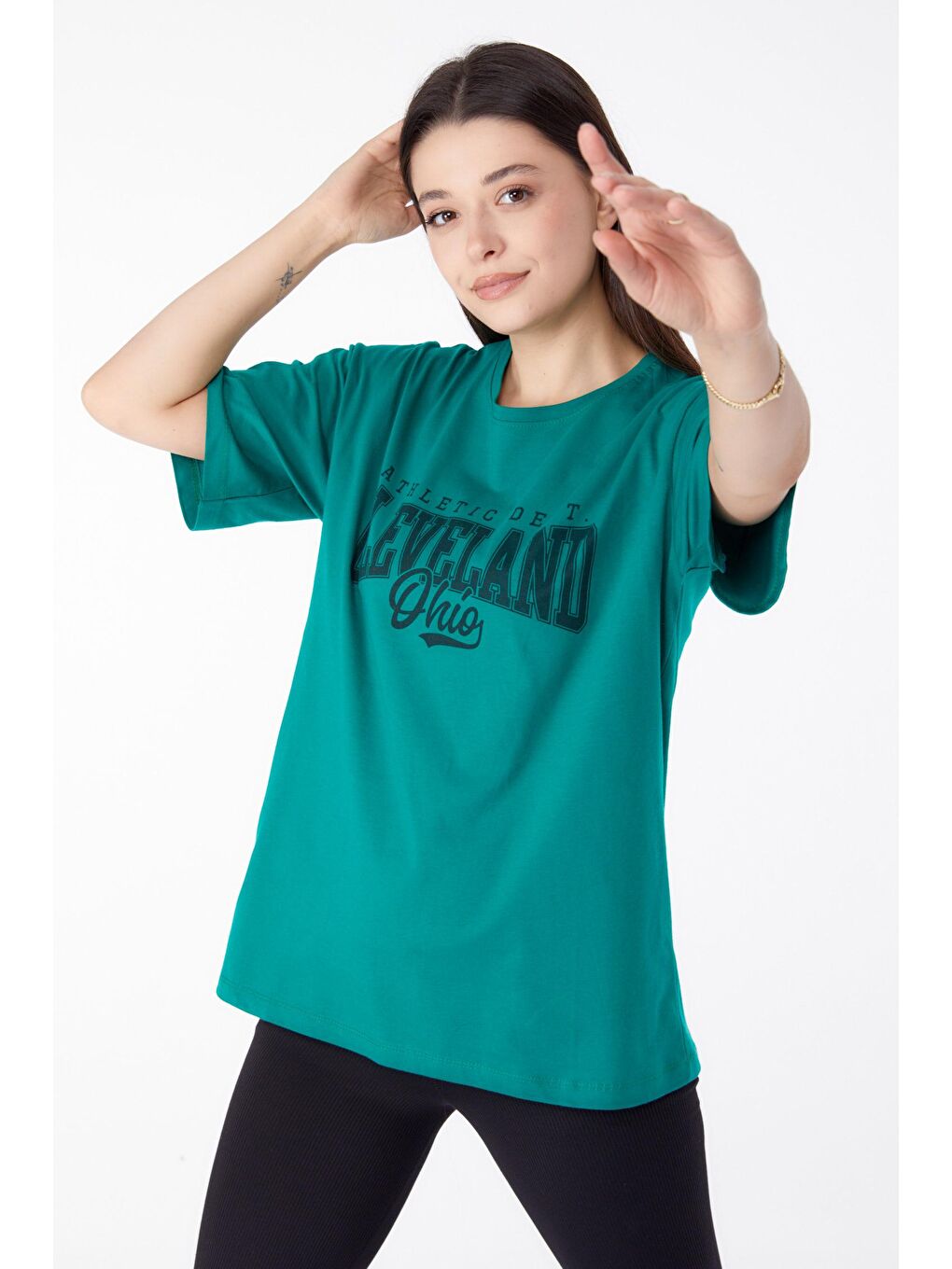 TOFİSA Yeşil Düz Bisiklet Yaka Kadın Yeşil Baskılı Kısa Kollu T-Shirt  - 25396