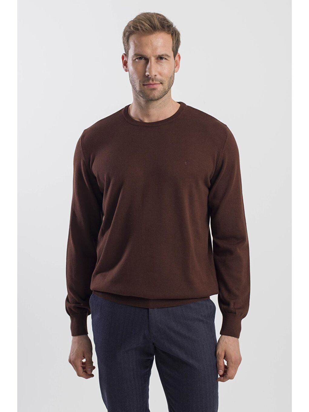 Kahverengi Kahve Slim Fit Bisiklet Yaka Triko Kazak