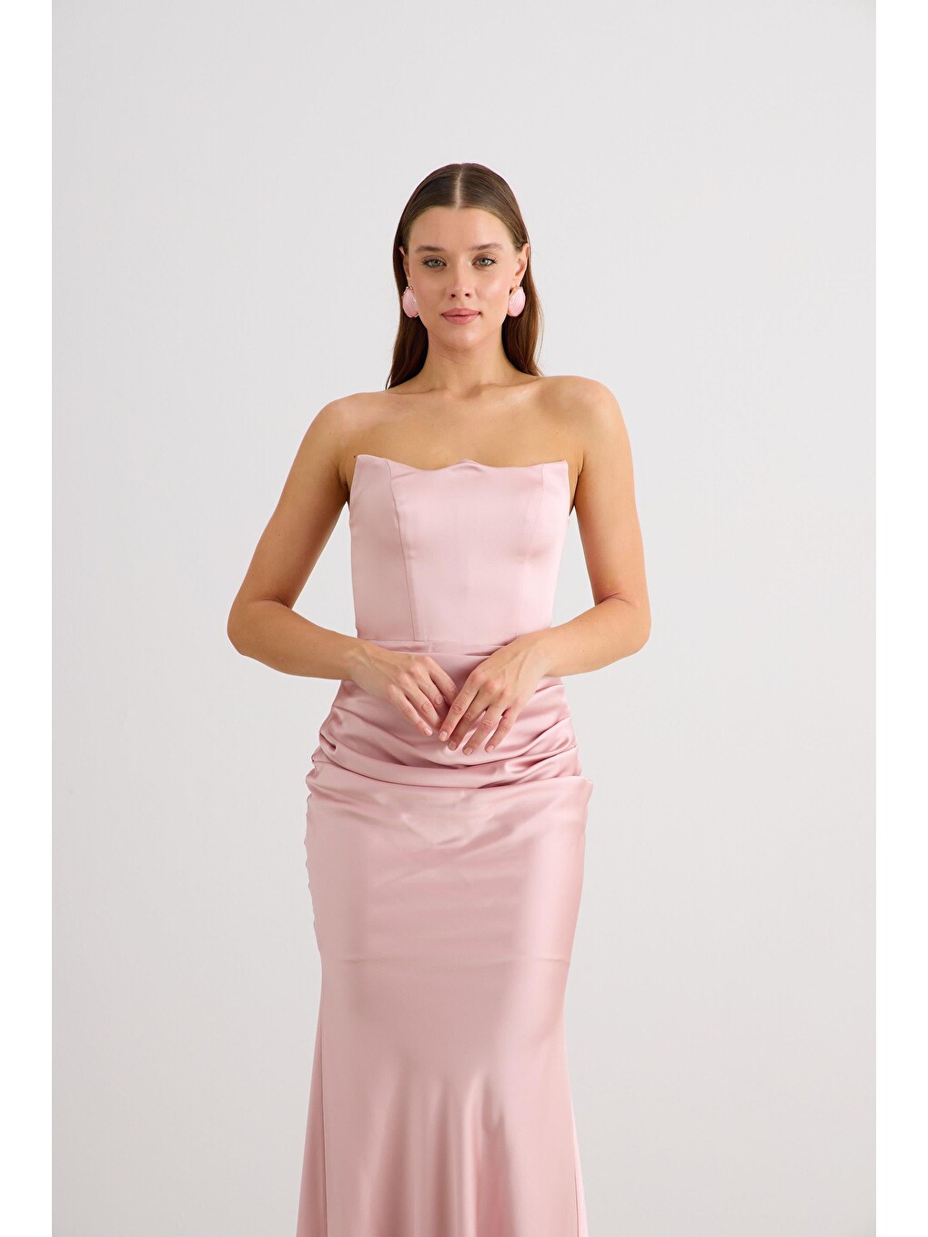 Pembe Pudra Straplez Uzun Saten Abiye Elbise-1