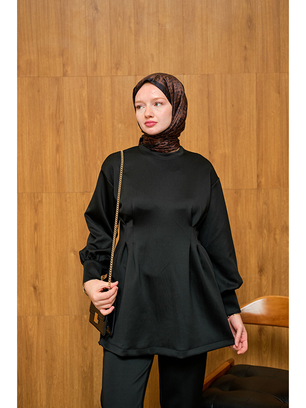 Kadın Önden Pileli Takım Siyah-2