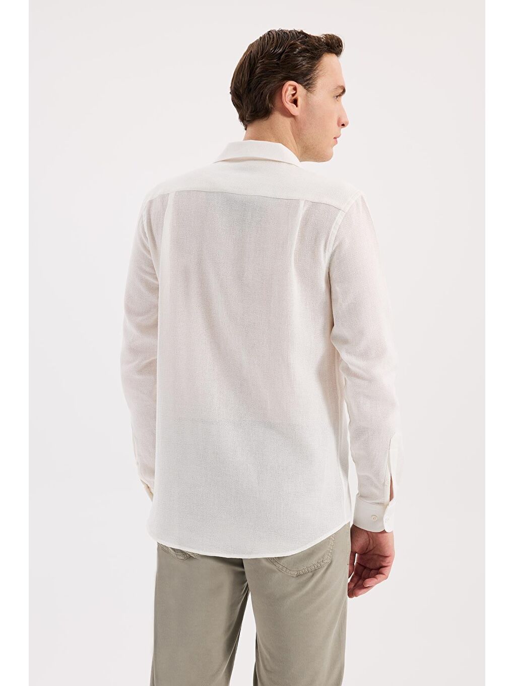 Beyaz Comfort Fit Apaş Yaka Pamuk Gömlek-3