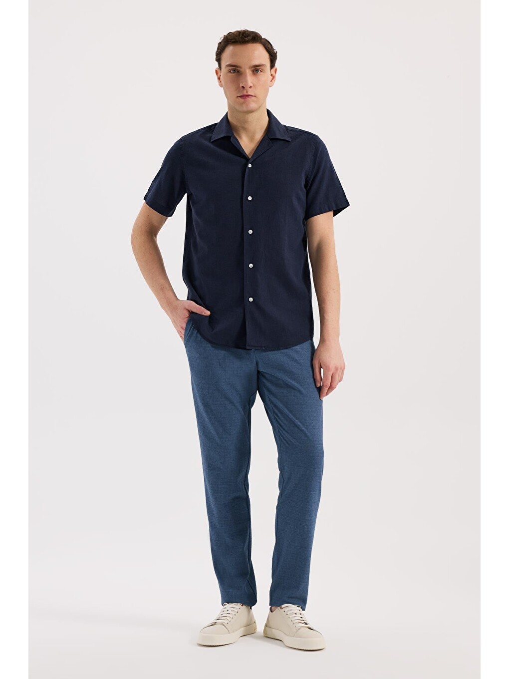 Lacivert  Comfort Fit Klasik Yaka Kısa Kol Gömlek-1