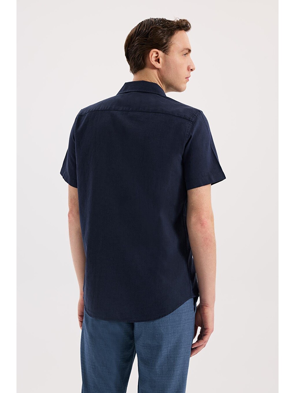 Lacivert  Comfort Fit Klasik Yaka Kısa Kol Gömlek-3