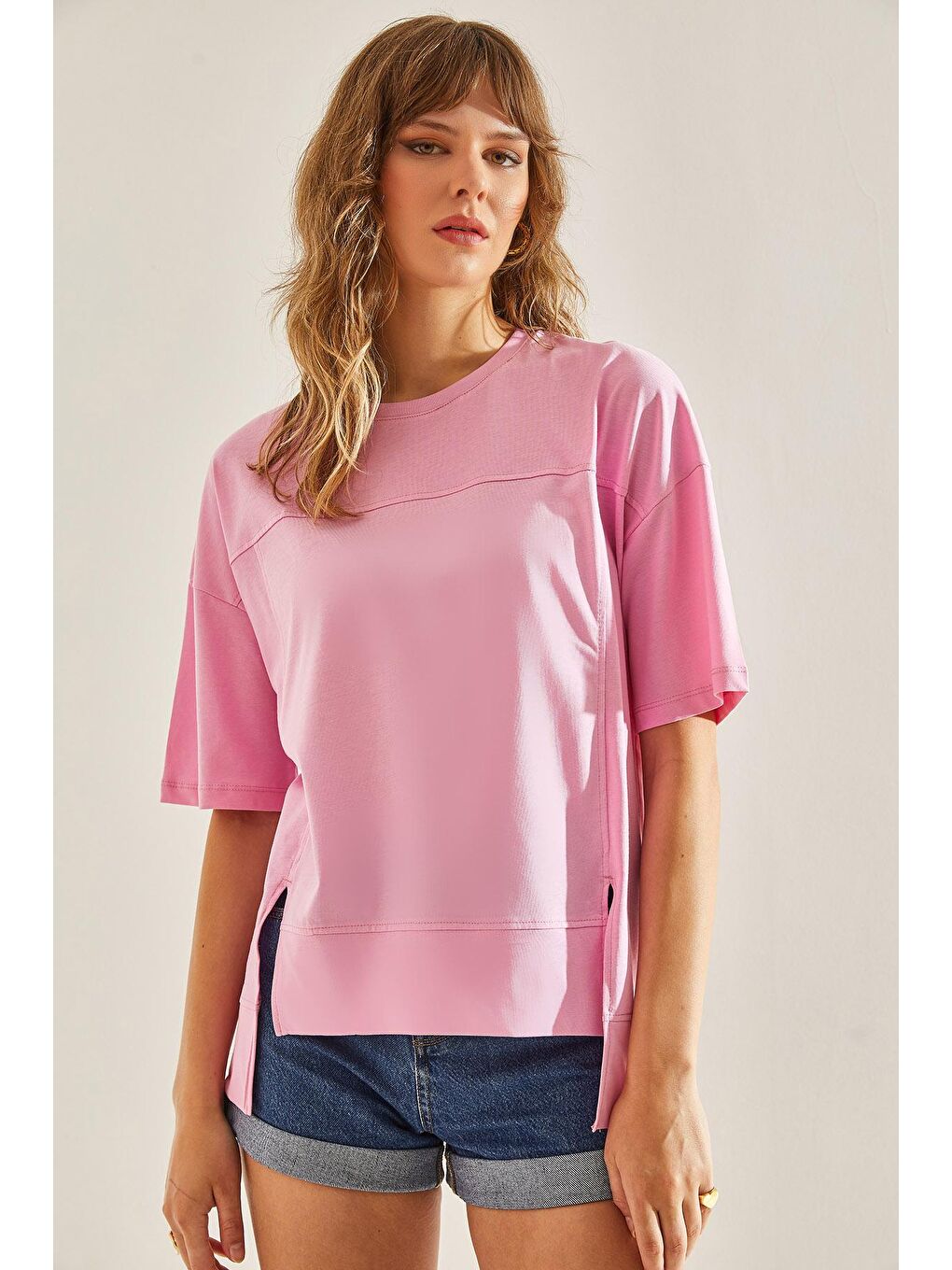 SHADE Pembe Kadın Dikiş Detaylı Bisiklet Yaka Oversize Kesim T-Shirt