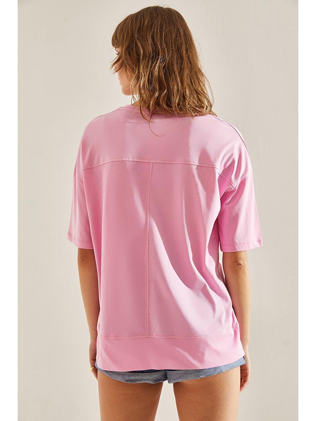 SHADE Pembe Kadın Dikiş Detaylı Bisiklet Yaka Oversize Kesim T-Shirt - 1