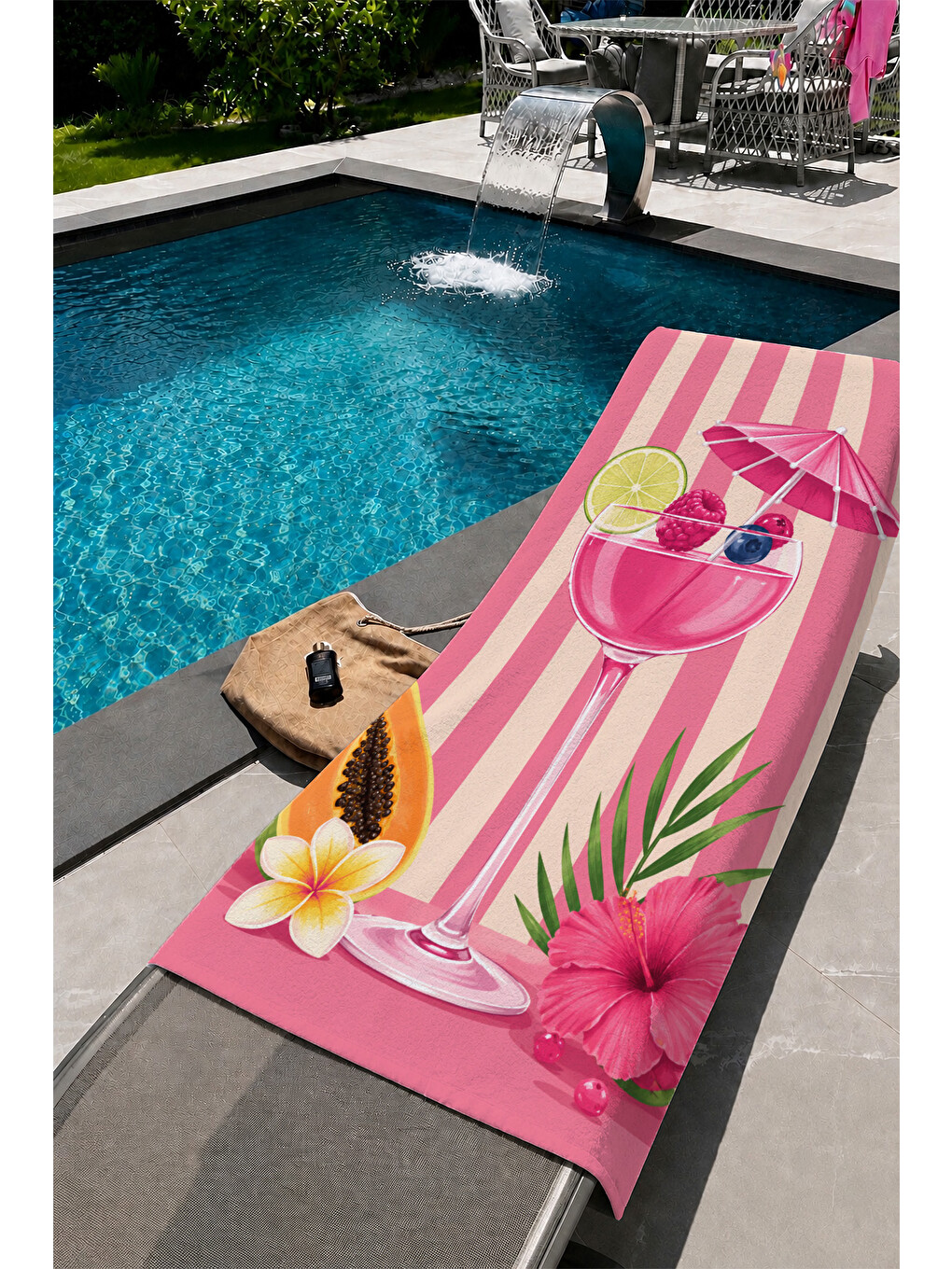 Pembe Tropik İçecek Ve Şemsiye Desenli 70x150 Plaj Havlusu-1