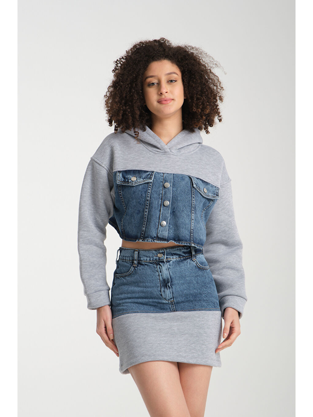 Gri Kadın Denim Etekli Takım 1077
