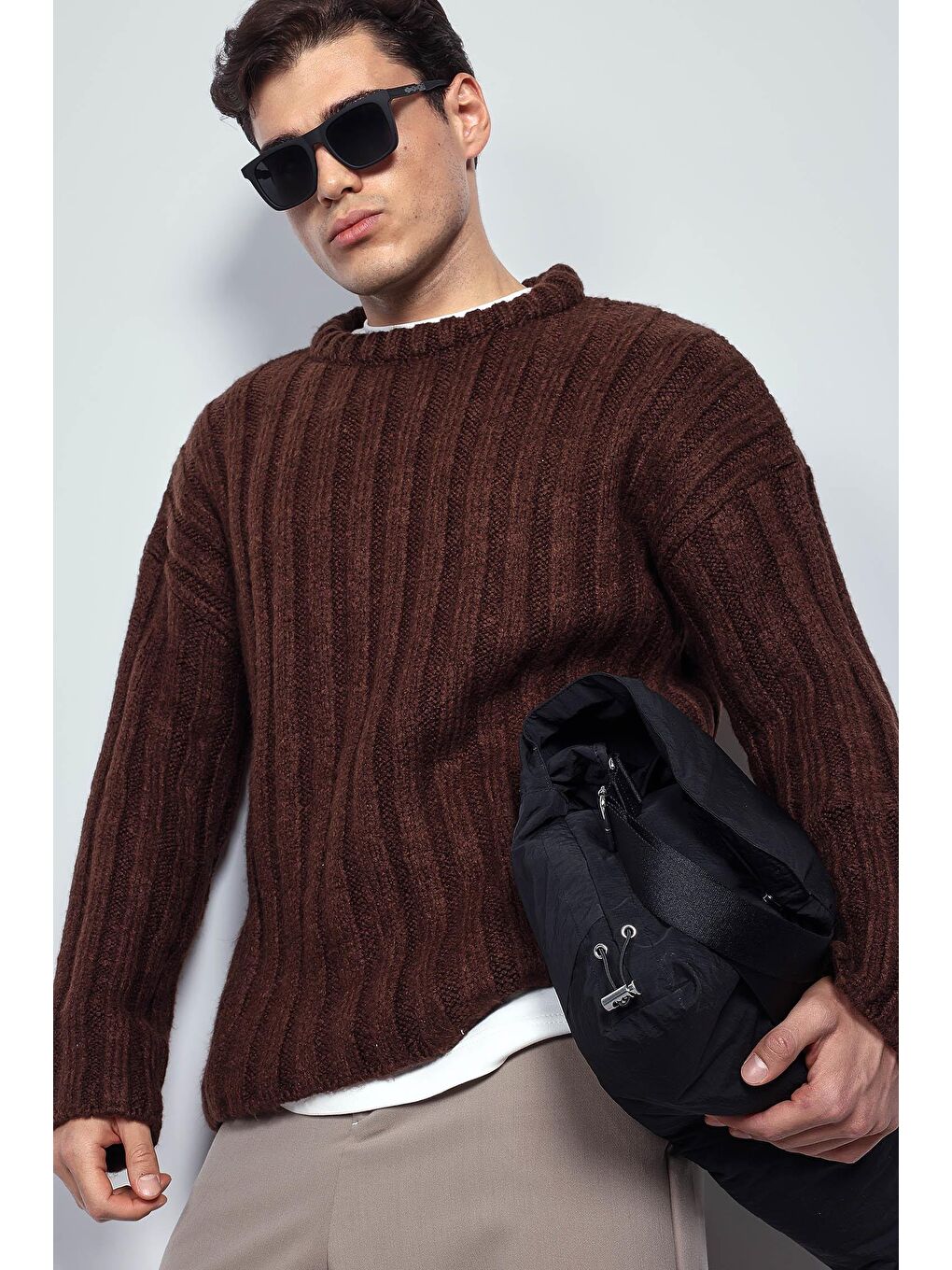 Kahverengi Erkek Oversize Kalın Fitilli Triko Kazak Kahve-6