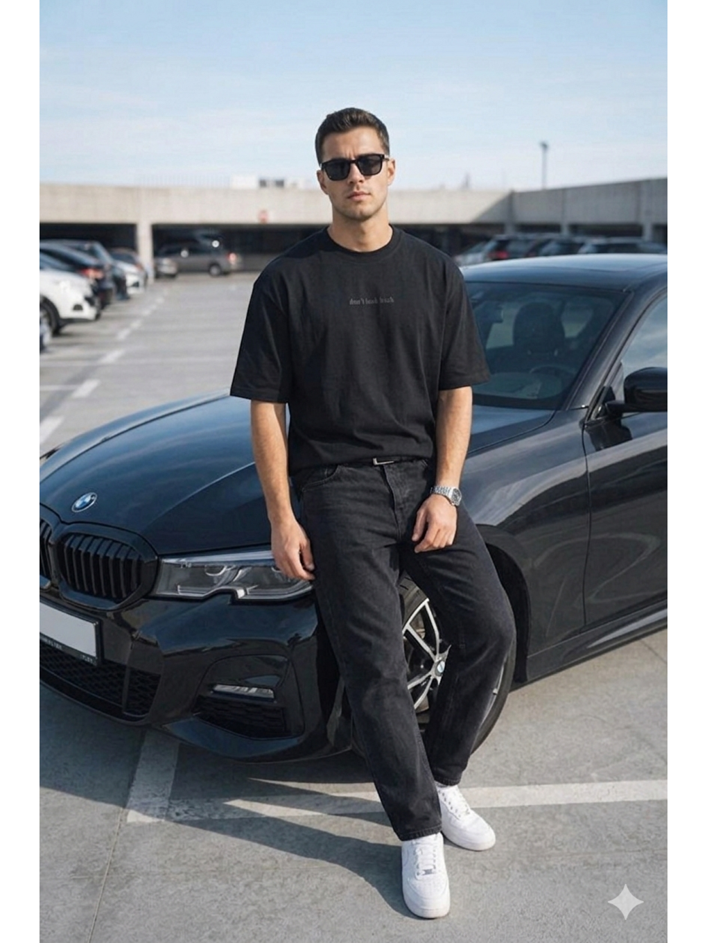 Siyah Erkek Oversize Tişört – Minimal “Don’t Look Back” Detaylı Basic-1