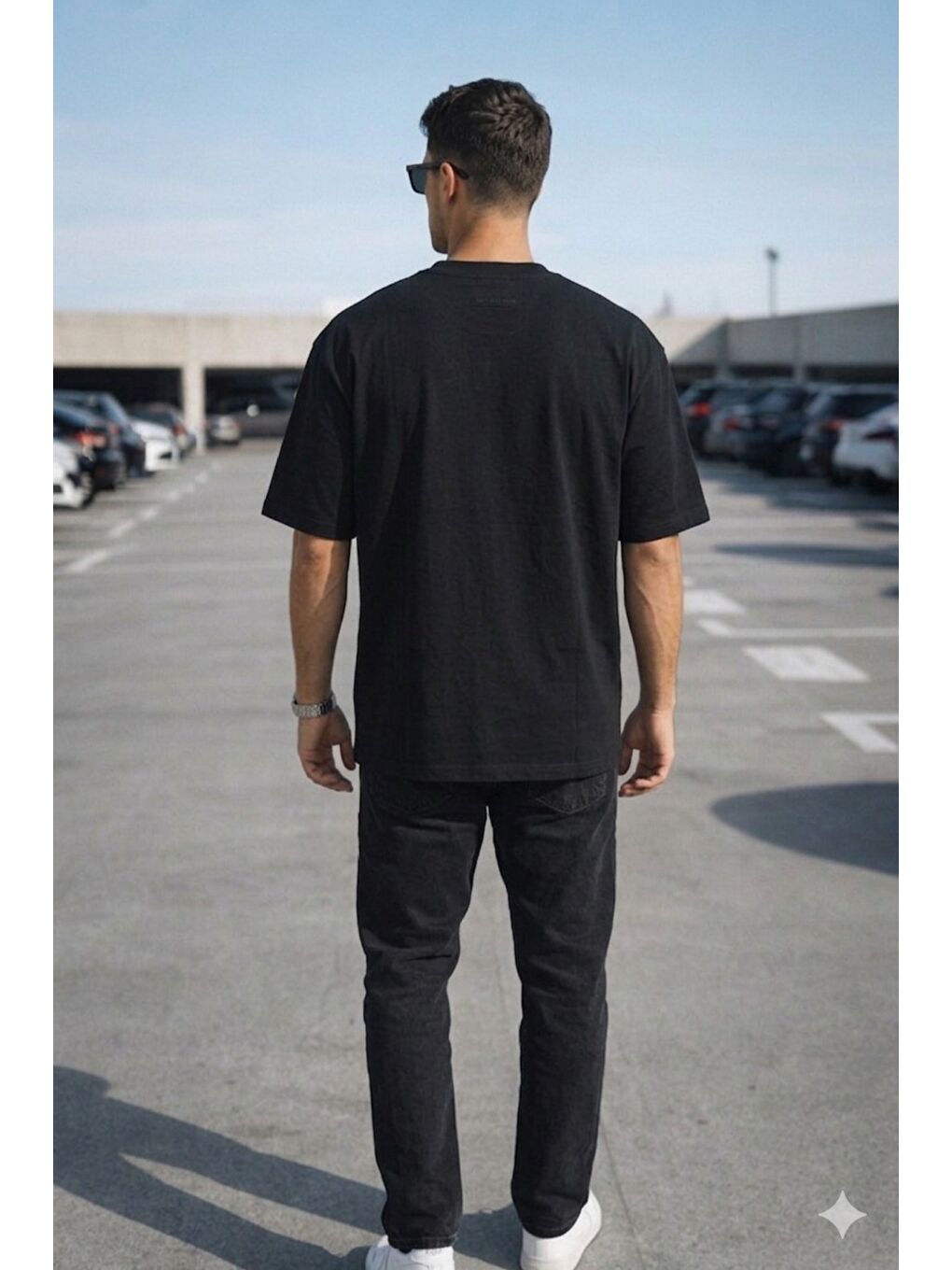 Siyah Erkek Oversize Tişört – Minimal “Don’t Look Back” Detaylı Basic-2