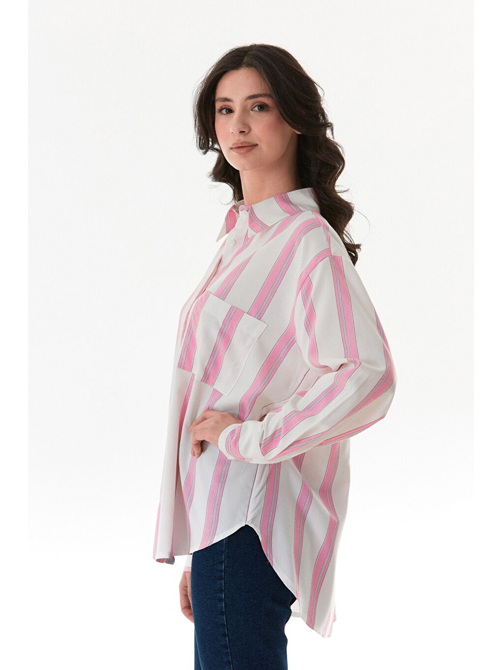 Pembe Çizgili Tek Cepli Arkası Uzun Salaş Gömlek-3