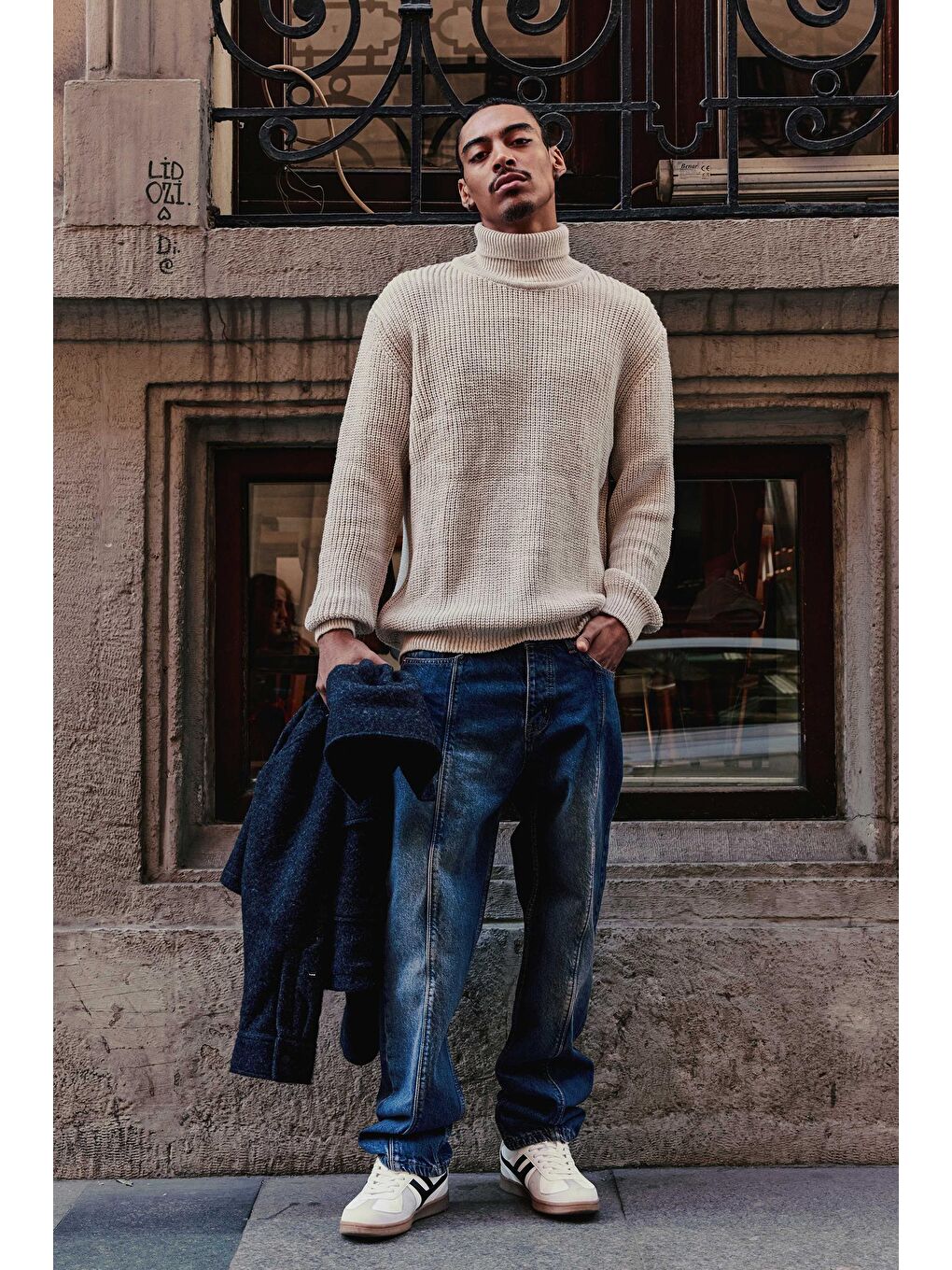 Erkek Oversize Balıkçı Yaka Boğazlı Kazak Bej-1