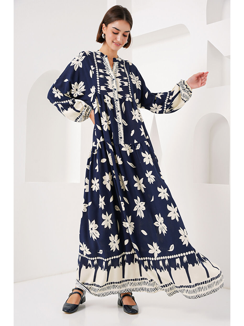 2423 Otantik Desenli Tesettür Elbise - L. Lacivert-2