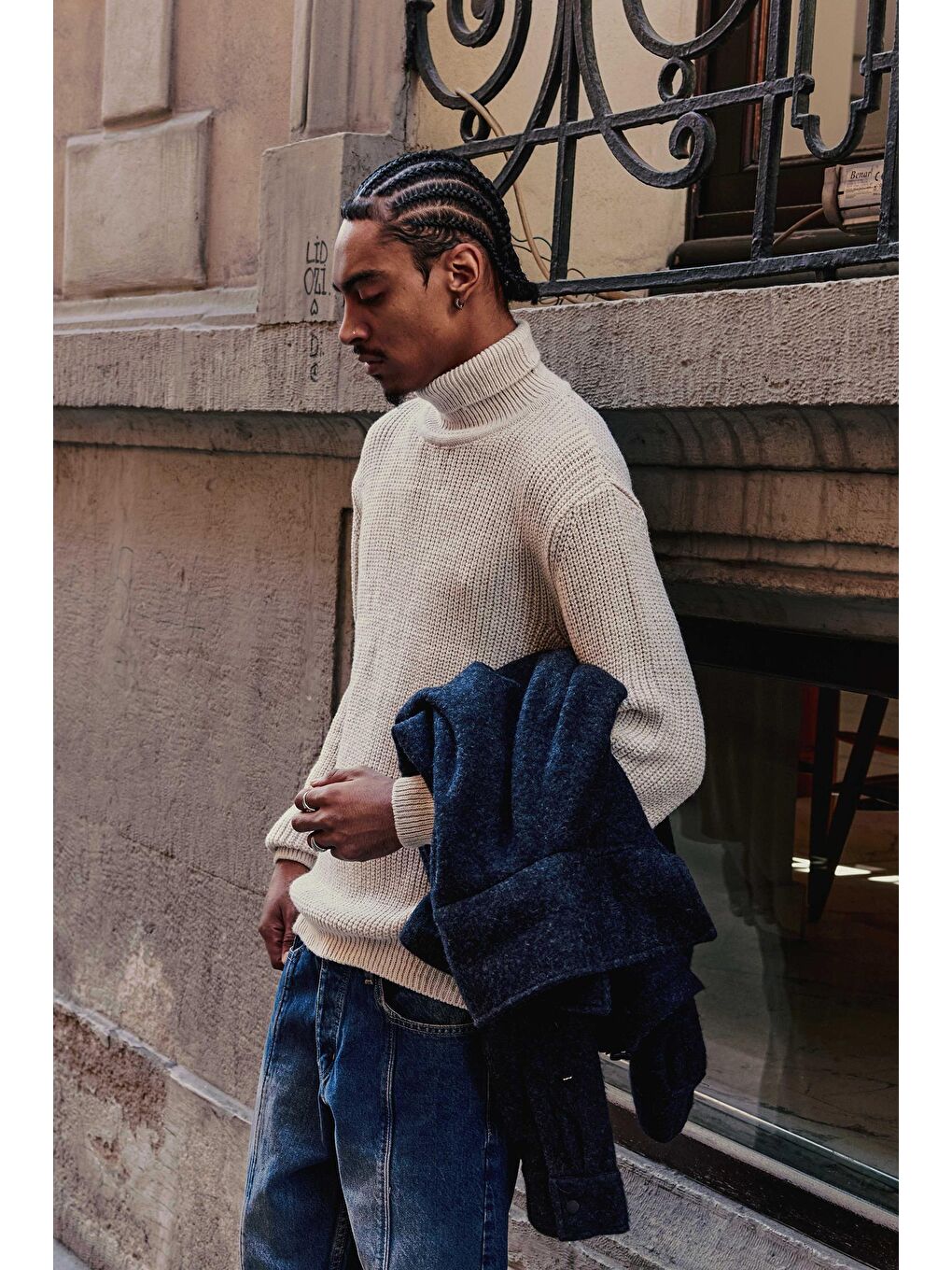 Erkek Oversize Balıkçı Yaka Boğazlı Kazak Bej-5