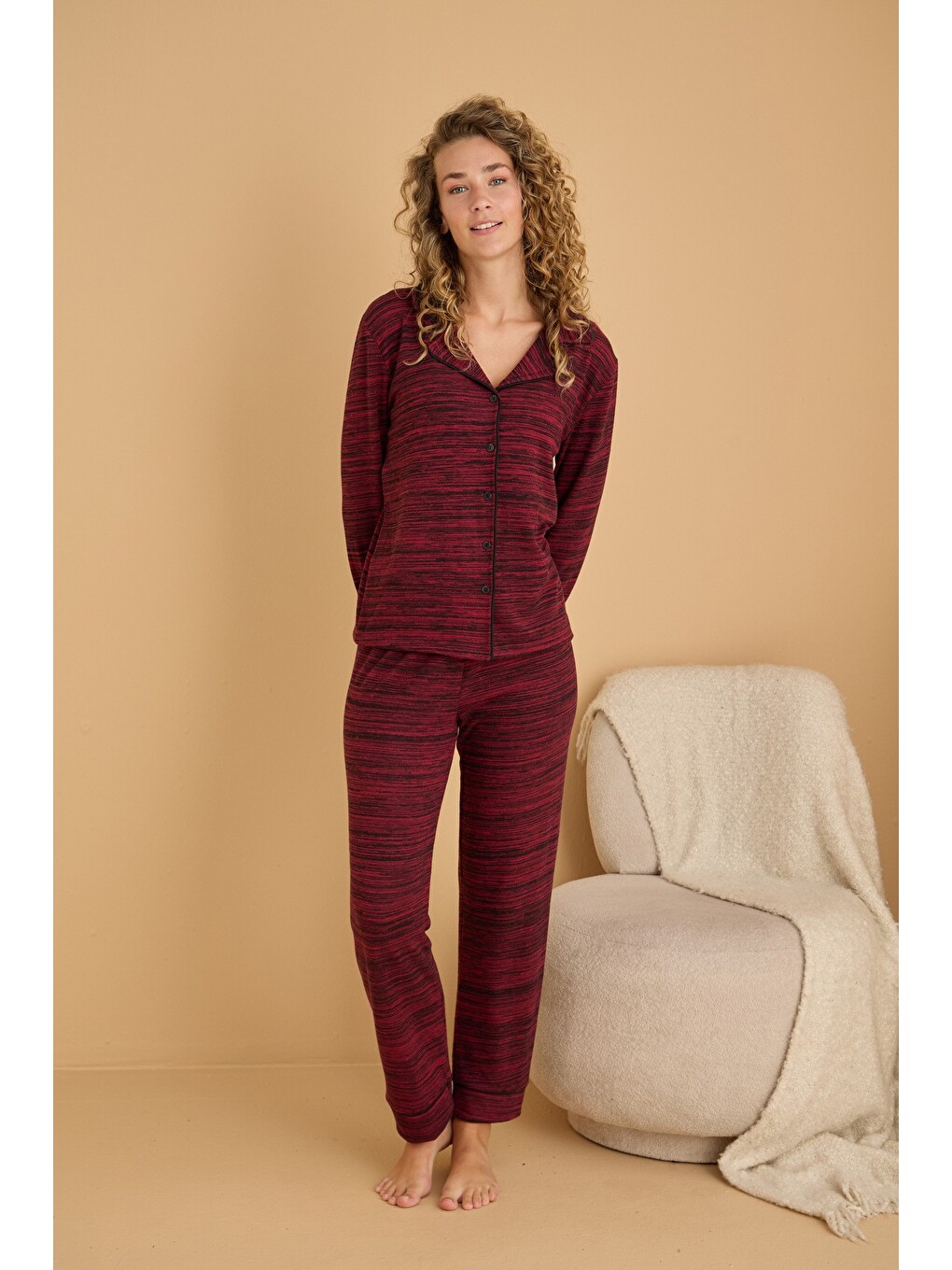 Bordo Karışık Renkli Yumuşak Dokulu Triko Kışlık Örme Düğmeli Pijama Takım7954-9-1