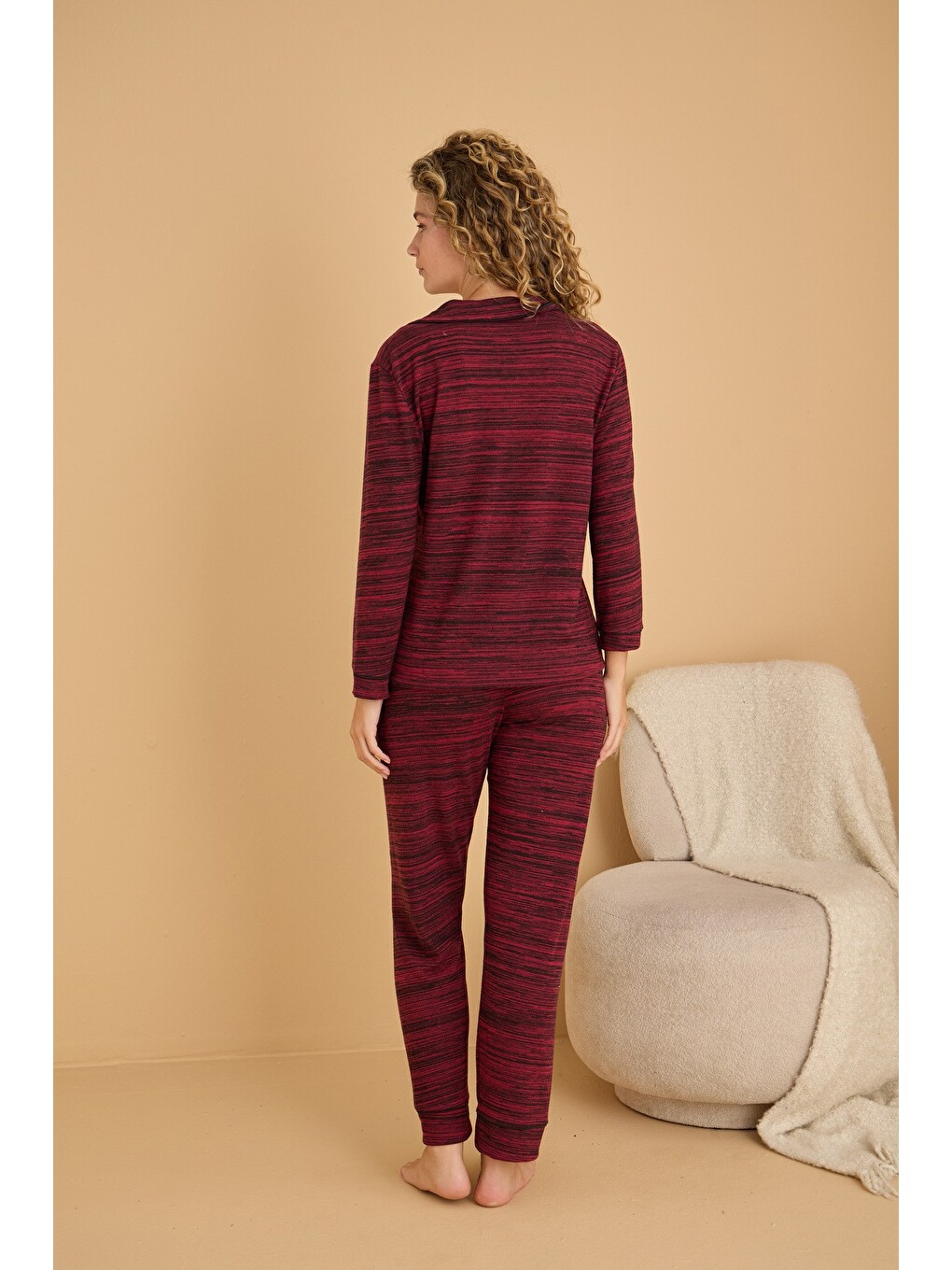 Bordo Karışık Renkli Yumuşak Dokulu Triko Kışlık Örme Düğmeli Pijama Takım7954-9-2