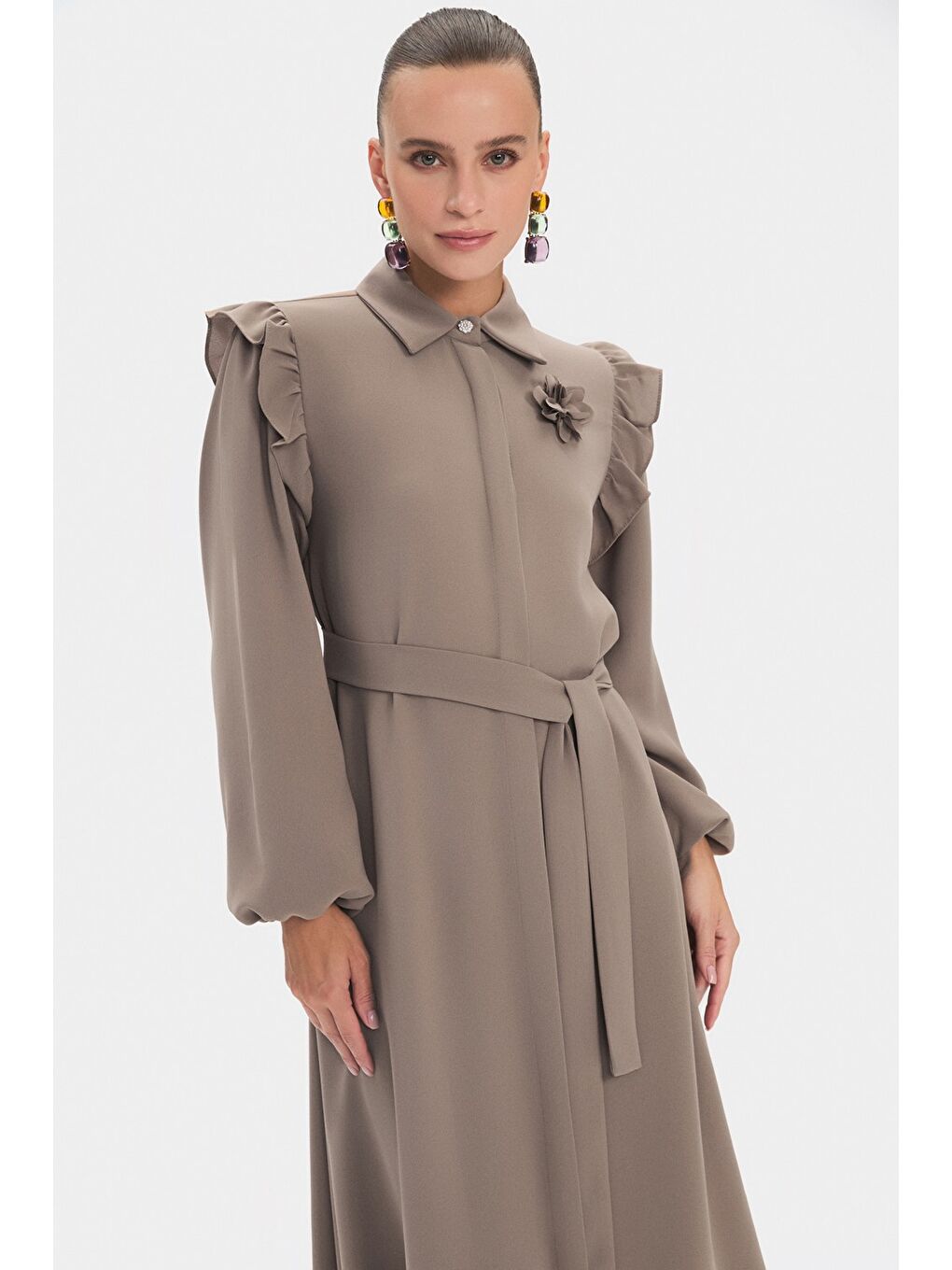 Bej Kadın Gömlek Yaka Balon Kol Fırfır Detaylı Elbise-2