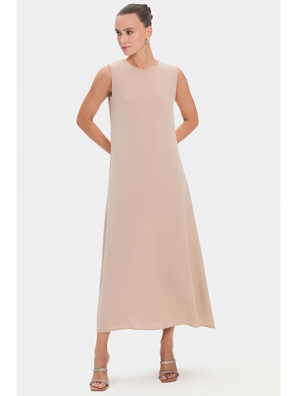 Bej Kadın Taş Detaylı Balon Kol Abaya-4