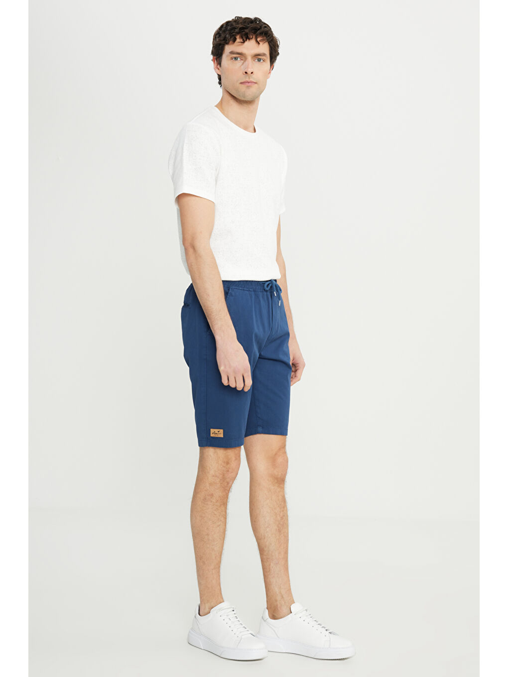 Erkek İndigo Dar Kesim Pamuklu Yan Cepli Şort-2