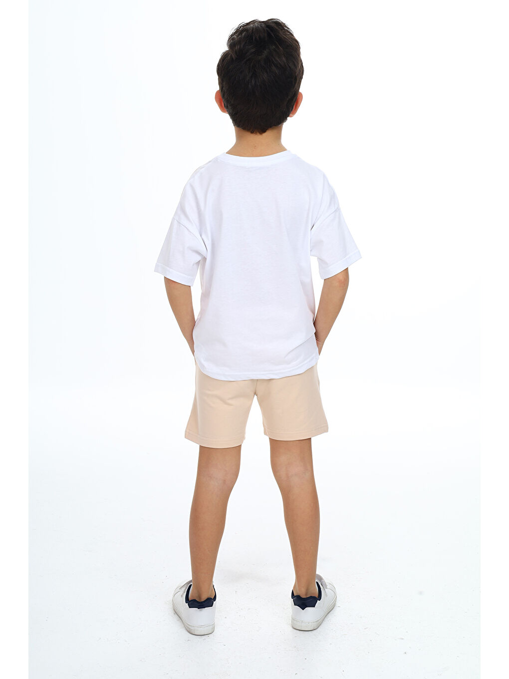Beyaz Erkek Çocuk Baskılı Şortlu Takım-3
