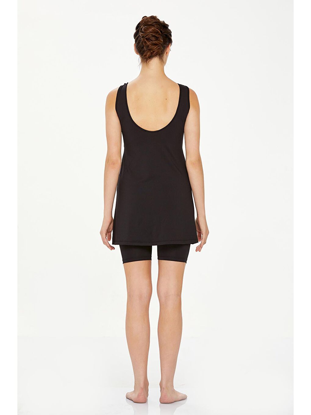 Büyük Beden Şortlu Yarı Kapalı Mayo LIV 8314 Siyah-4