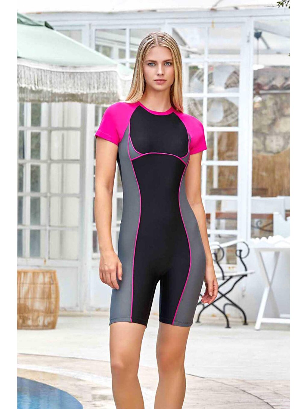 Kısa Kol Yüzücü Mayo Lucy 3511 Siyah