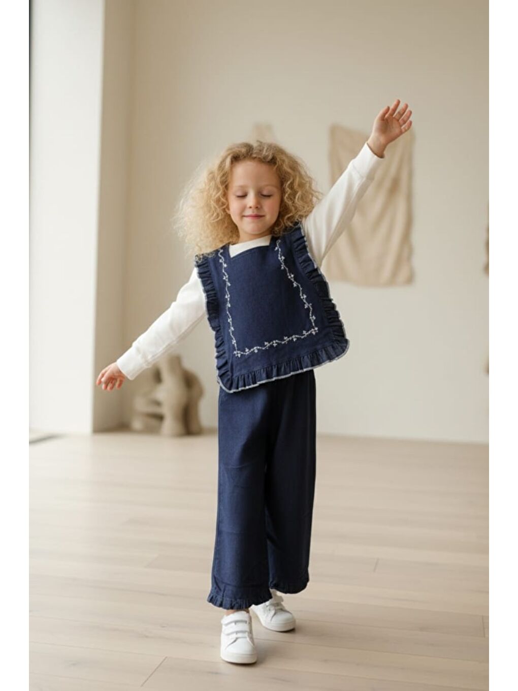 Mavi Kız Çocuk Otantik Jean Pantolon ve Bluz Takımı M00797-2