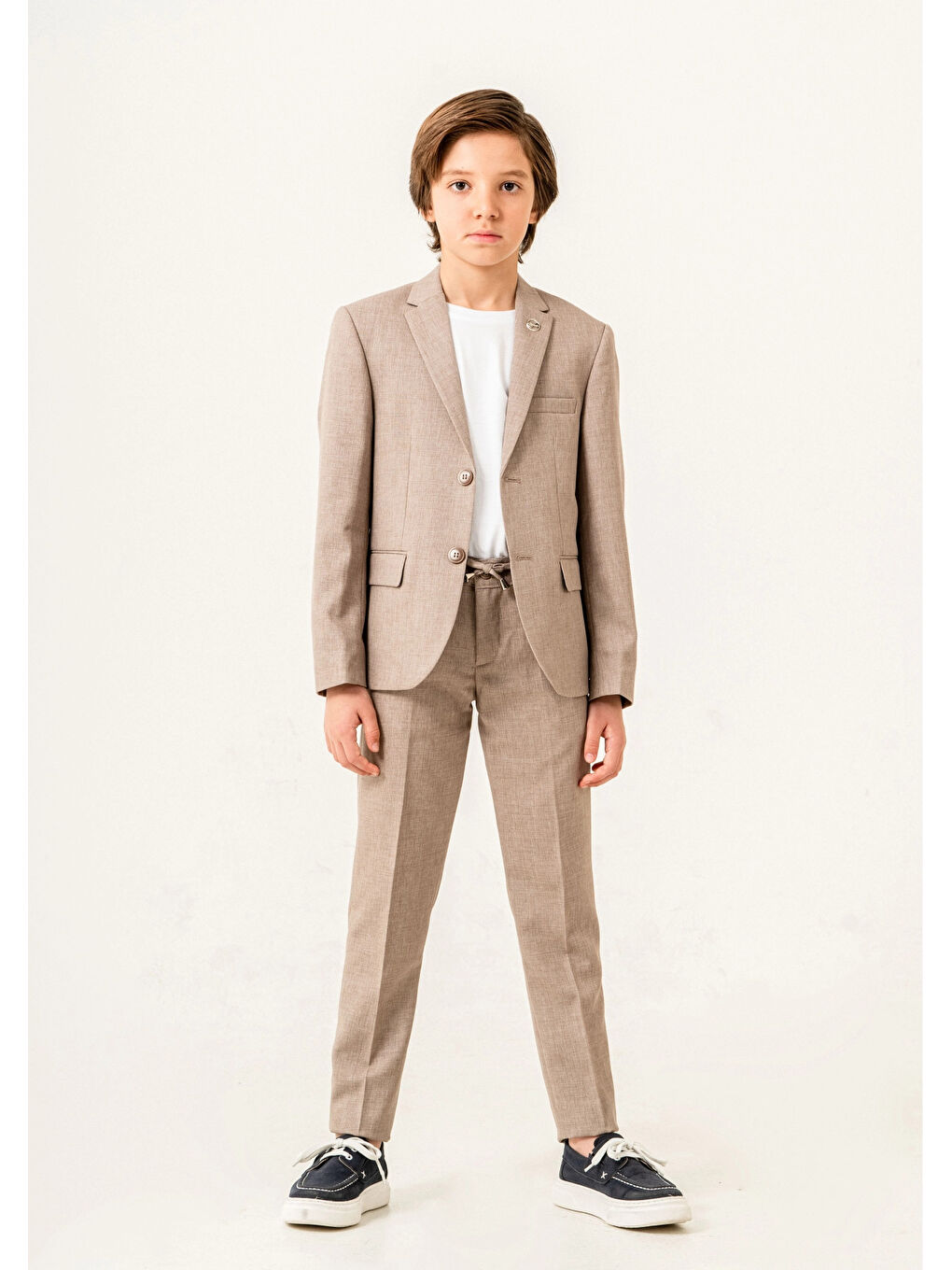 Kahverengi Tişörtlü Ceketli Takım Elbise 4029