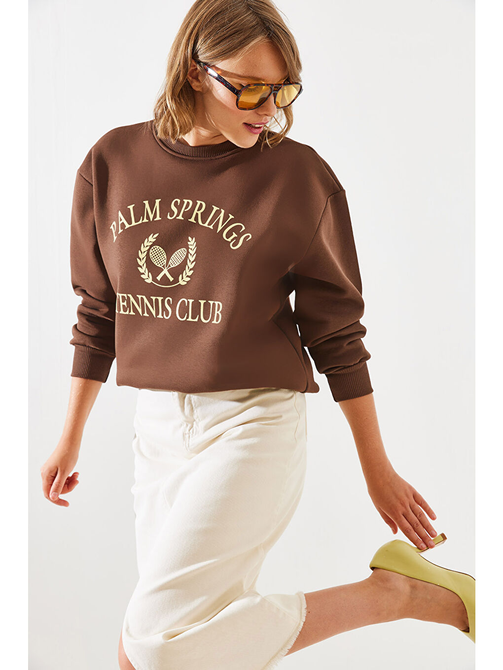 SHADE Kahverengi Kadın Üç İplik Şardonlu Palm Springs Tenis Vintage Kolej Sweatshirt MBHS