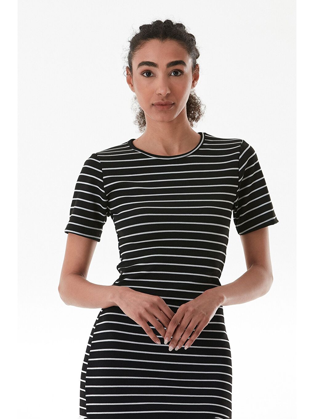 Siyah Çizgili Bisiklet Yaka Crop Takım-3