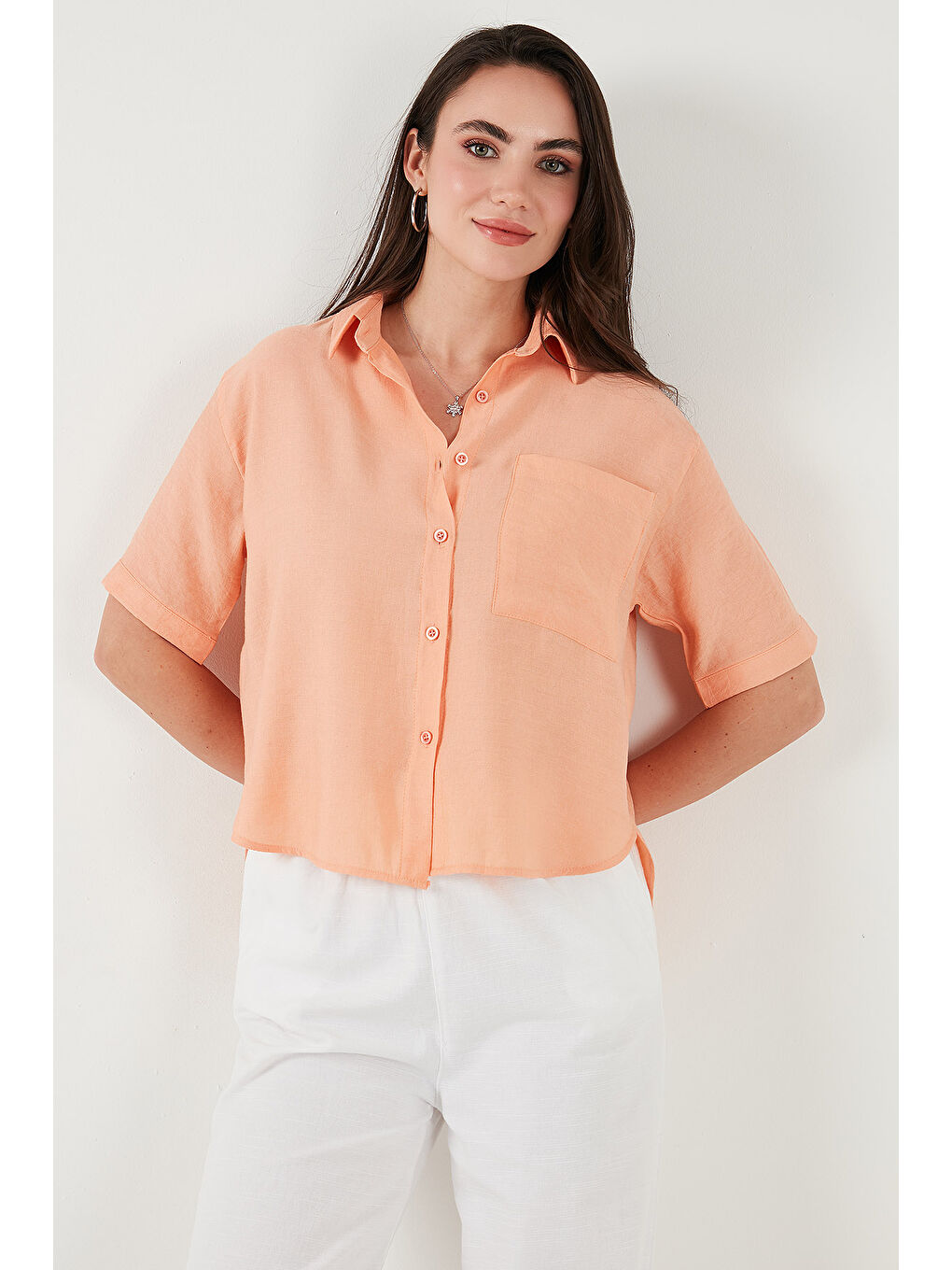 Turuncu Regular Fit Göğüs Cepli Kısa Kollu Kadın Gömlek 6779324-4