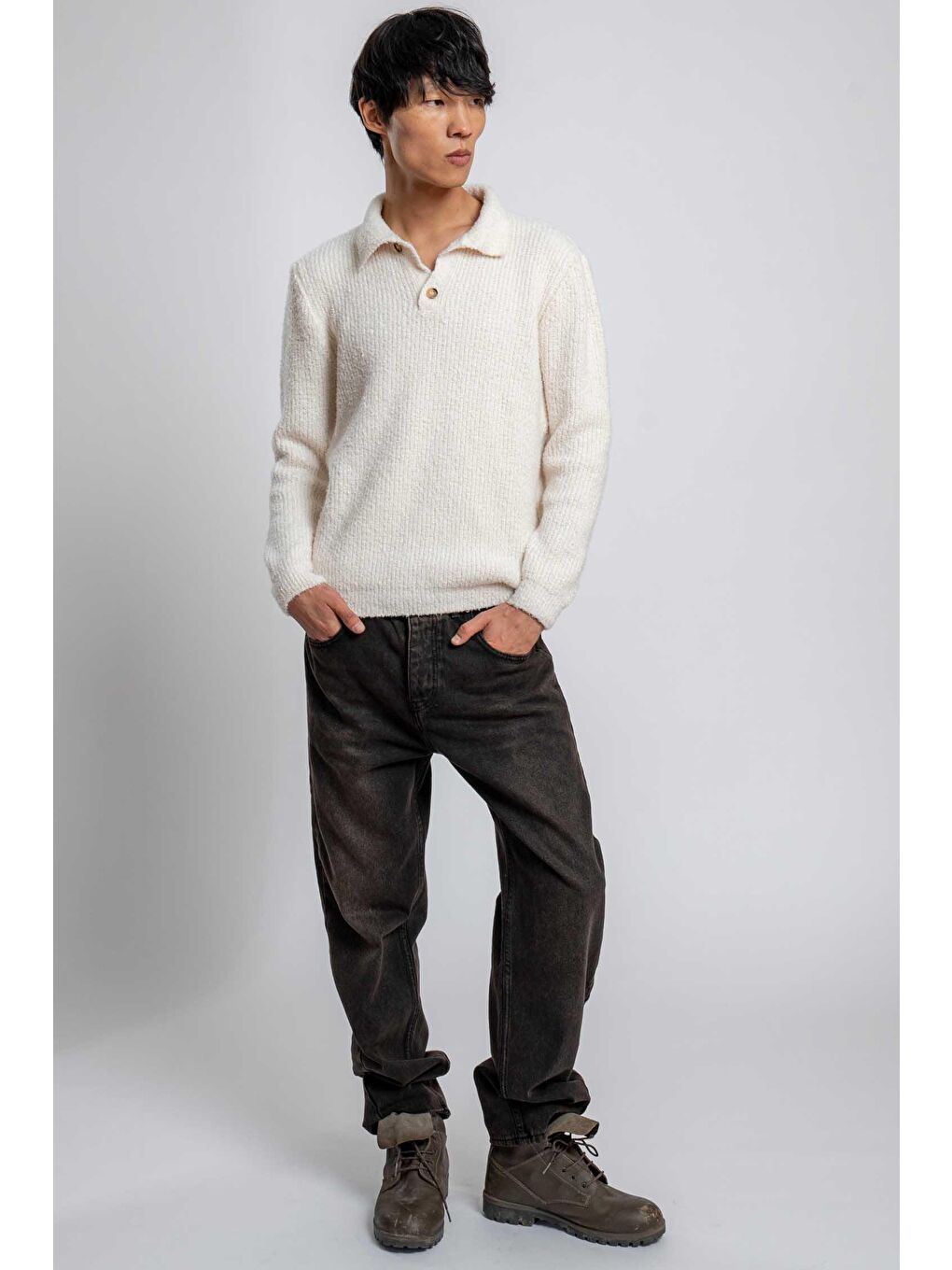 Erkek Relax Fit Düğmeli Dokulu Kazak Bej-5