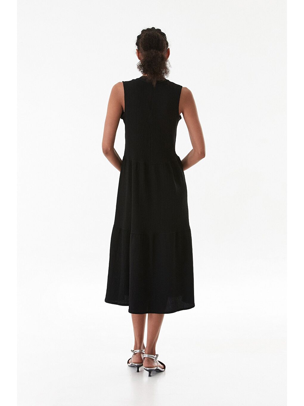 Siyah Bürümcük Kumaş Fermuarlı Elbise-2