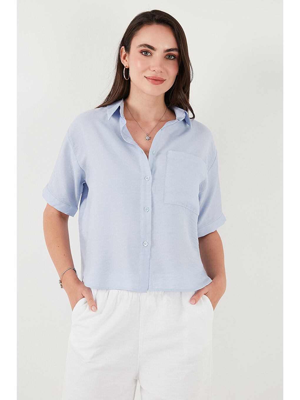 Mavi Regular Fit Göğüs Cepli Kısa Kollu Kadın Gömlek 6779324-3