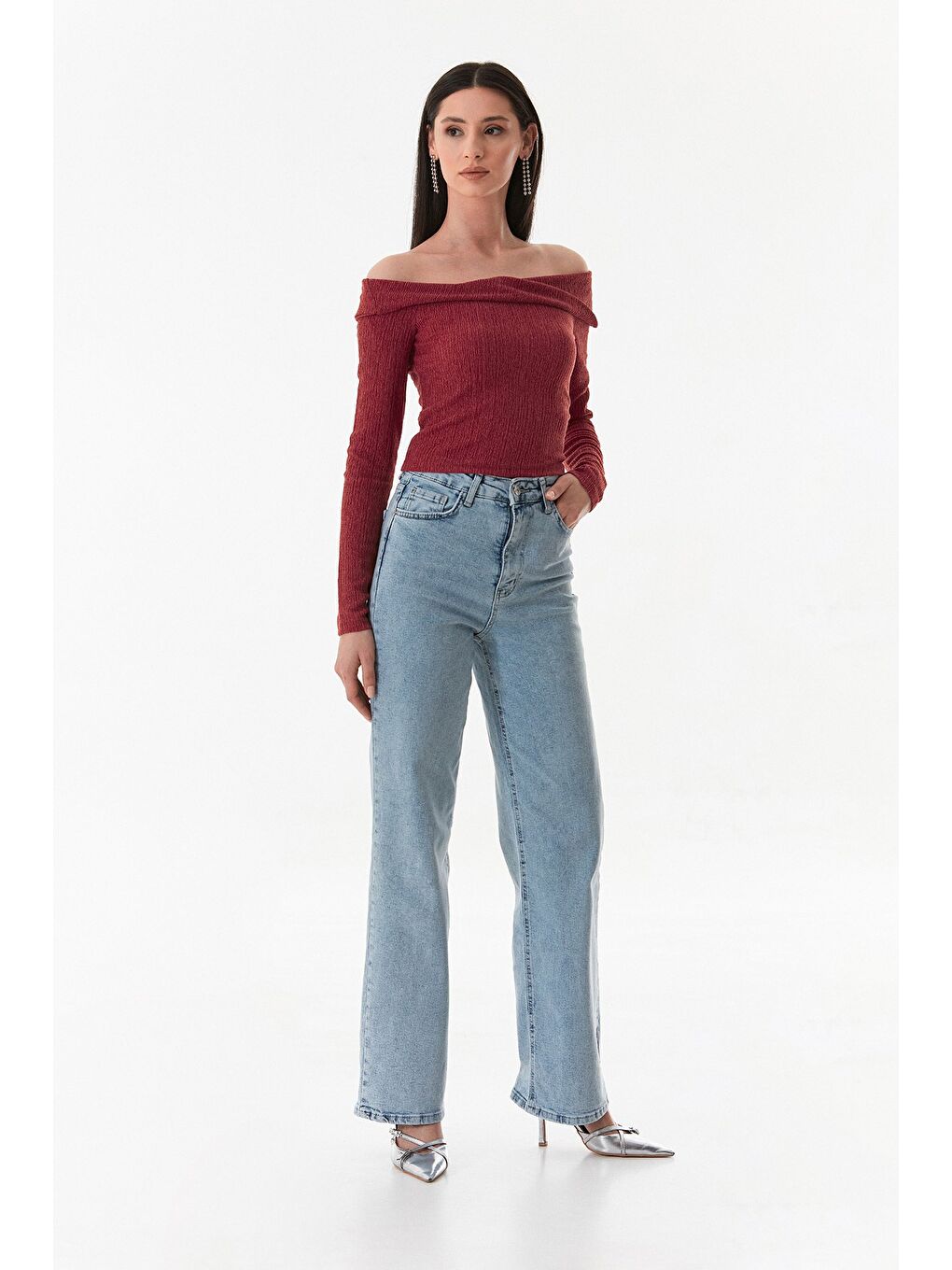 Bordo Bürümcük Kumaş Madonna Yaka Bluz-3