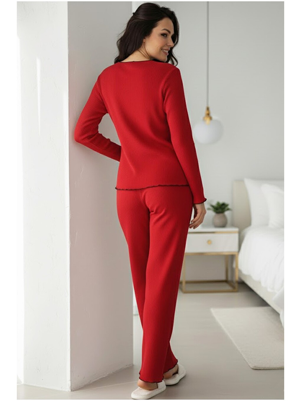 Kırmızı Fırçalı Yumuşak Dokulu Fitilli Kaşkorse Örme Düğmeli Hırka Pijama Takım 7962-2