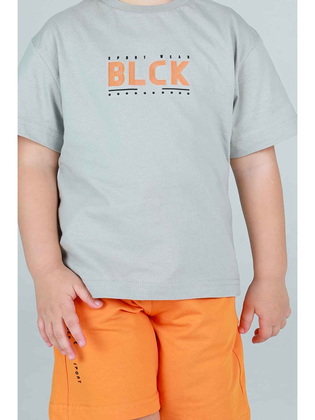 Gri Bisiklet Yaka Şortlu Erkek Çocuk Eşofman Takımı-4