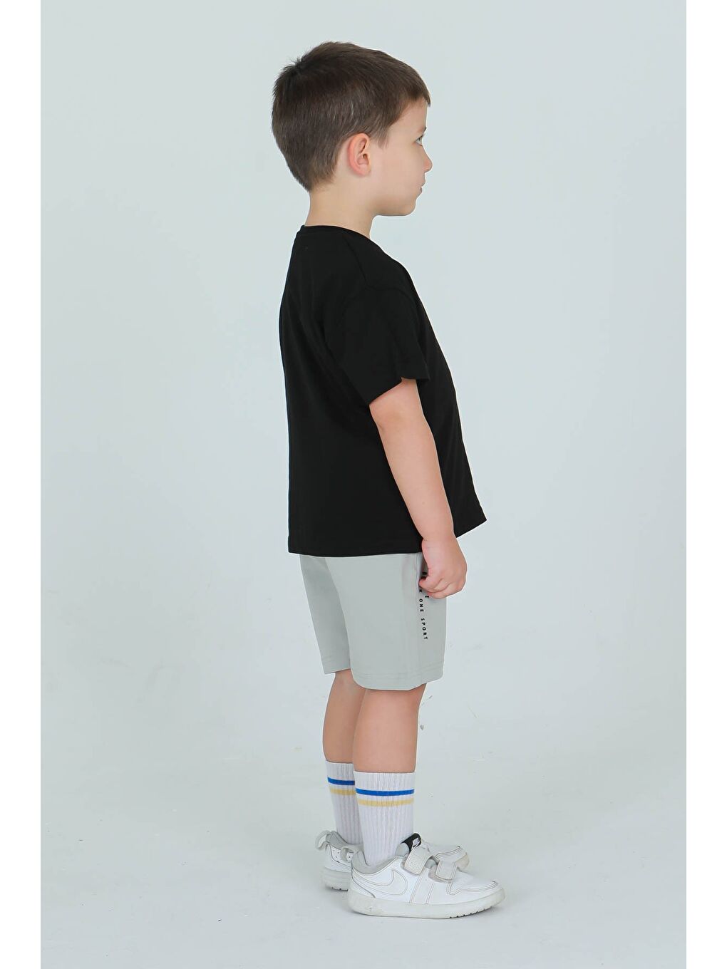 Siyah Bisiklet Yaka Şortlu Erkek Çocuk Eşofman Takımı-2