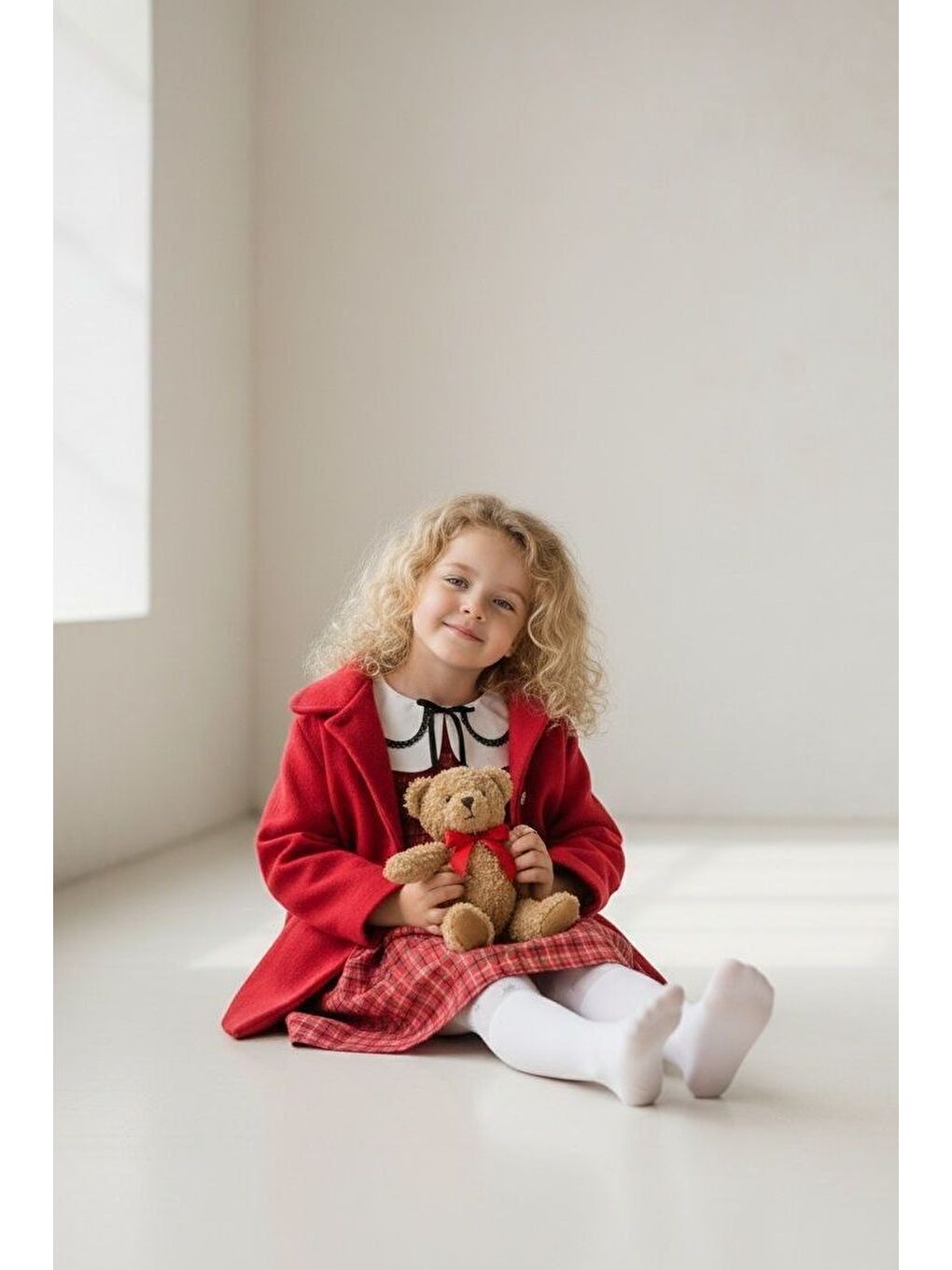 Kırmızı Kaşe Ceketli Kız Çocuk Ekose Kumaş Nakış Yaka Elbise M00796-2