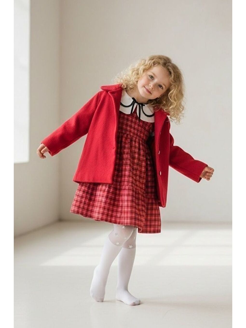 Kırmızı Kaşe Ceketli Kız Çocuk Ekose Kumaş Nakış Yaka Elbise M00796-3