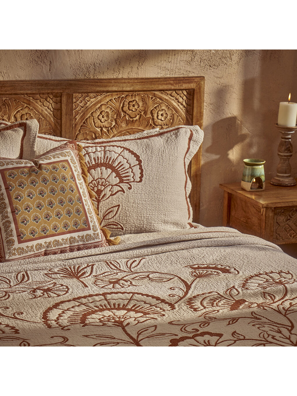 Ekru %100 Pamuk Indian Bloss Jakarlı Çift Kişilik Yatak Örtüsü Seti Krem (240x260 cm)-2