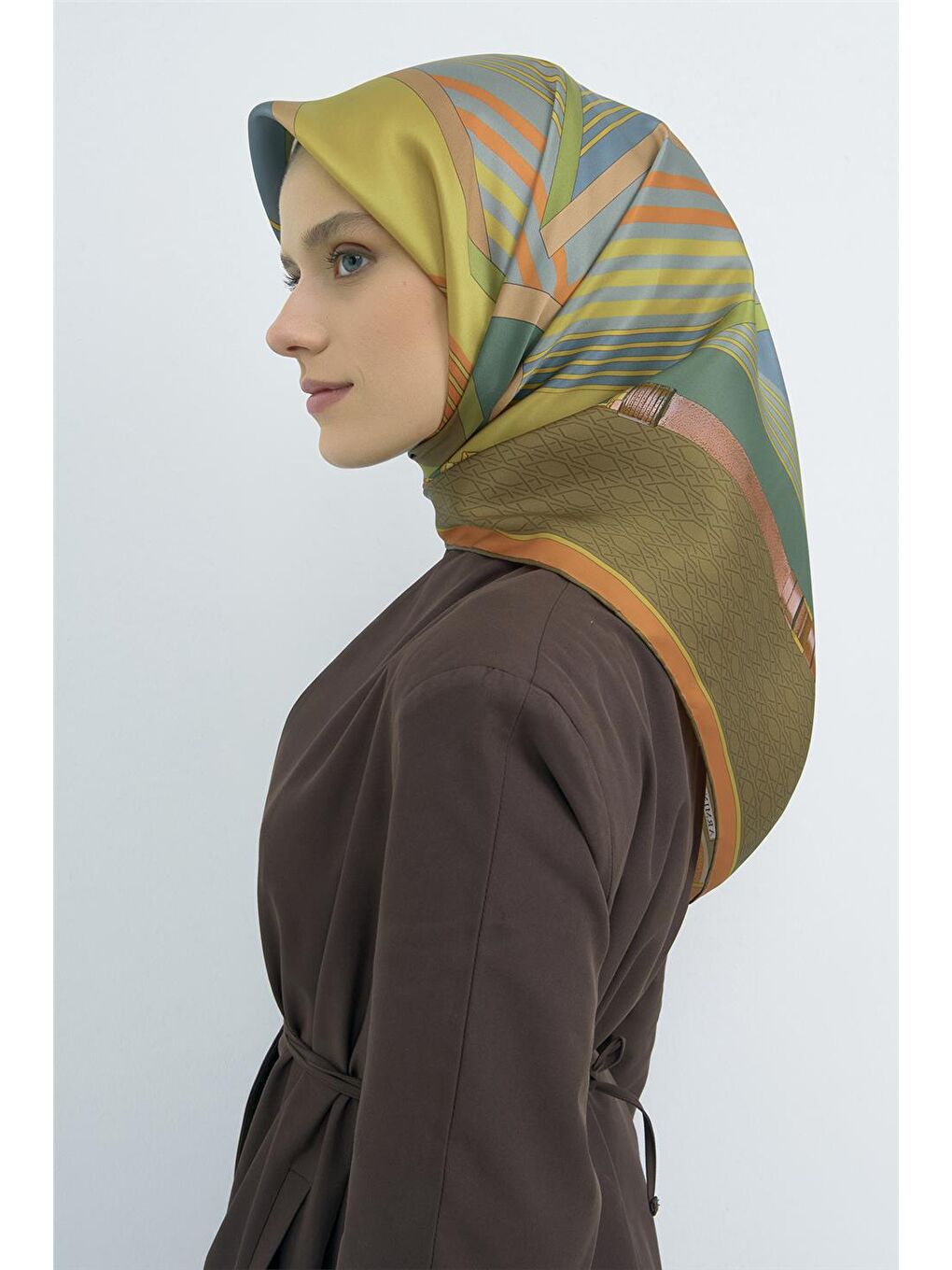 Yeşil Saf İpek Sura Eşarp 9521D 52-3