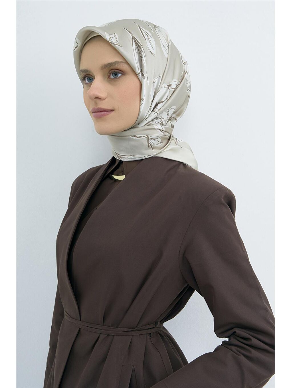 Bej Saf İpek Sura Eşarp 9536D 41