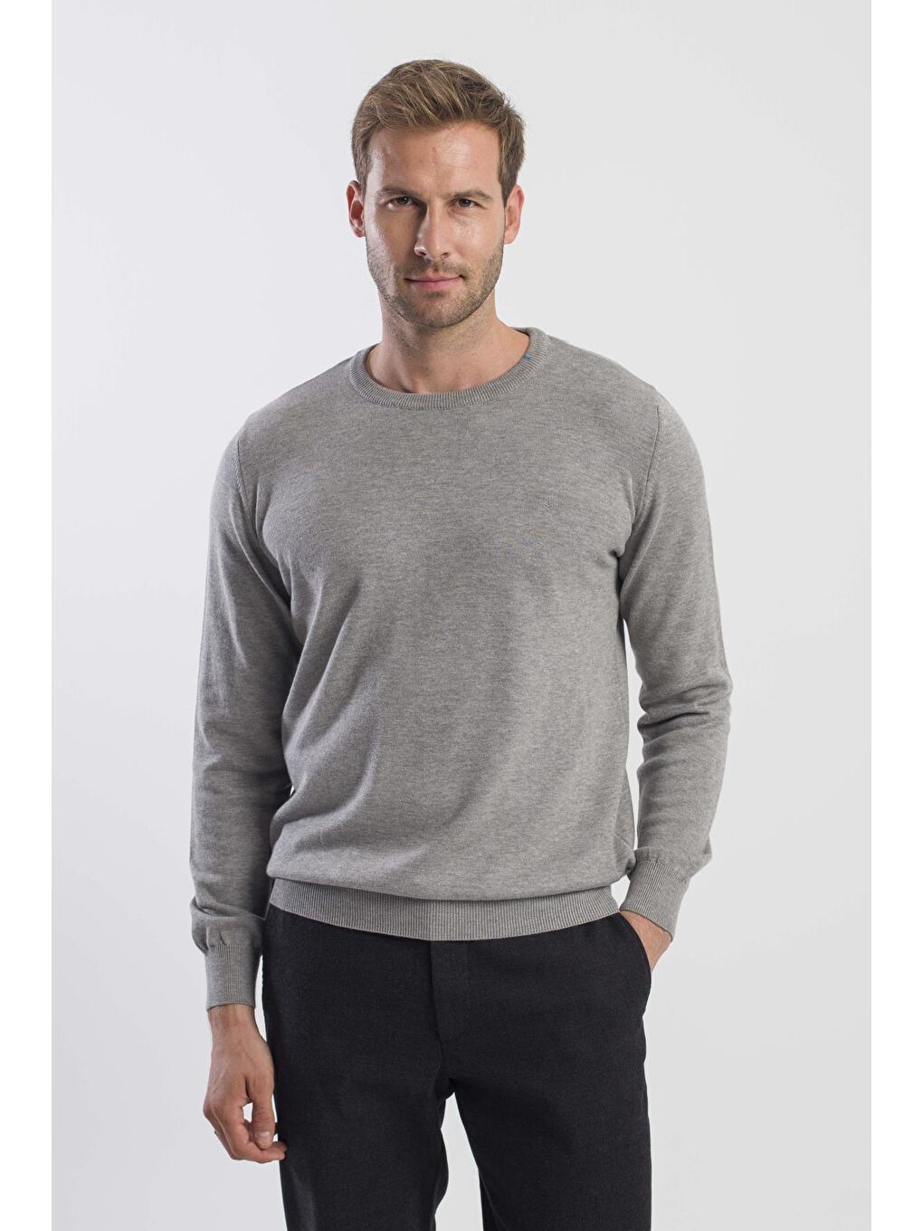 Gri Slim Fit Bisiklet Yaka Triko Kazak