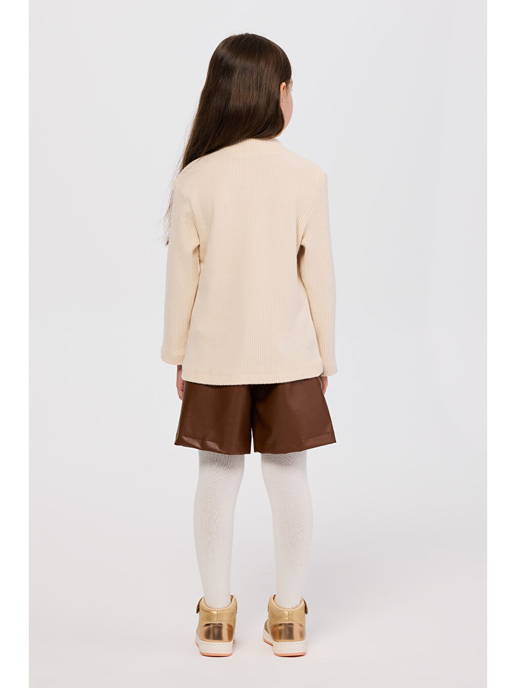 Kız Çocuk Balıkçı Yaka Yumuşak Dokulu Uzun Kollu Bej Tişört-6